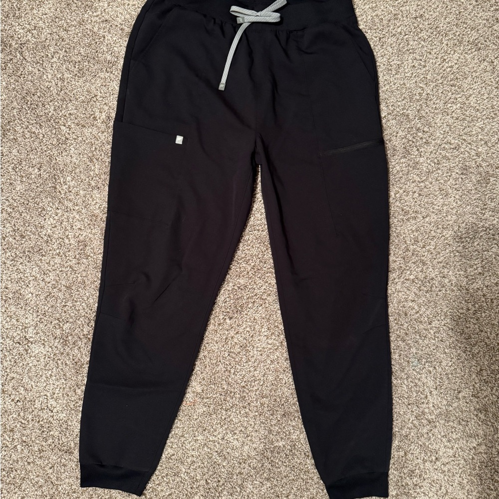 NWOT Fabletics Black High Waisted On Call Scrub Joggers